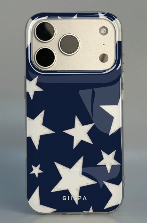 CAPA DE TELEFONE COM BOTTOM BRANCO E PADRÃO DE ESTRELA AZUL VAZADO